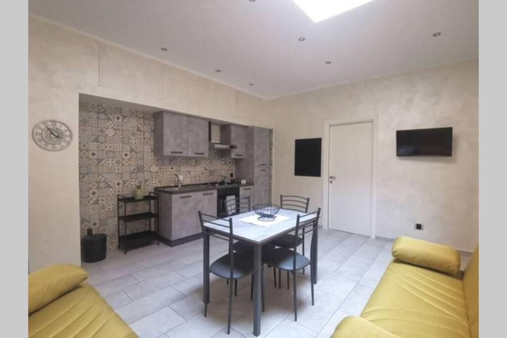 Apartment La Casa Di Augusto A Porta Pia Moderno Al Centro Rom